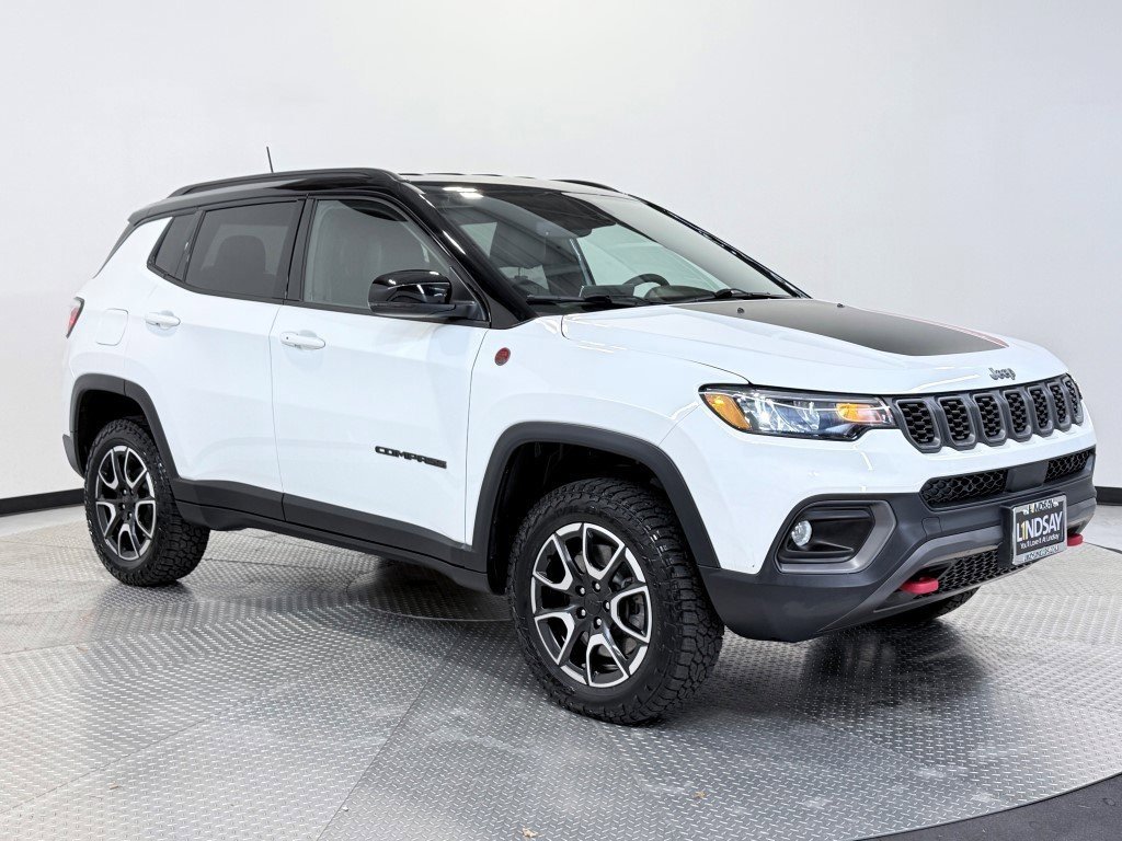 Used 2024 Jeep Compass Trailhawk