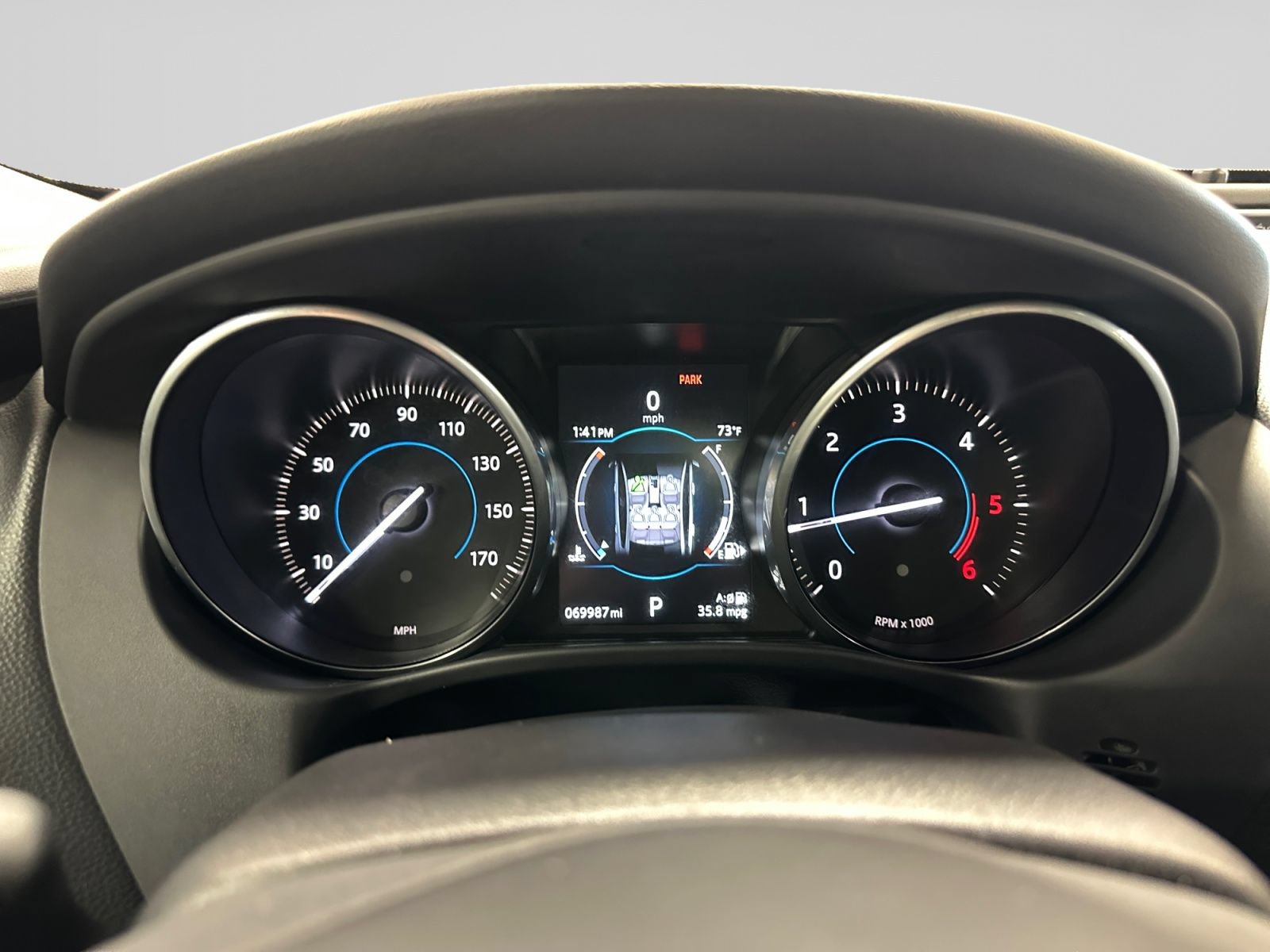 Used 2017 Jaguar XE Premium AWD/4WD image 19
