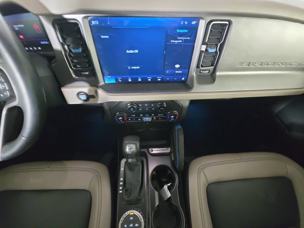 Used 2024 Ford Bronco Wildtrak AWD/4WD image 11