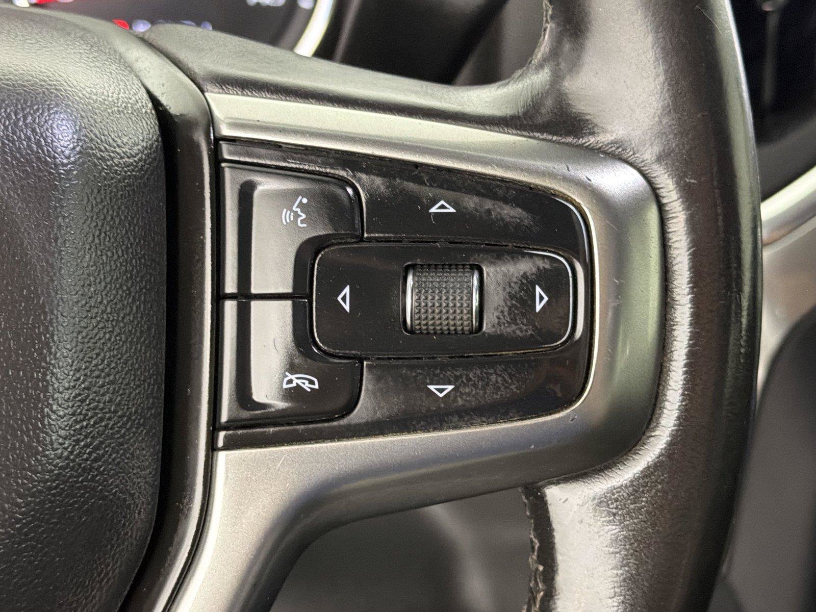 Used 2020 Chevrolet Silverado 1500 RST AWD/4WD image 25