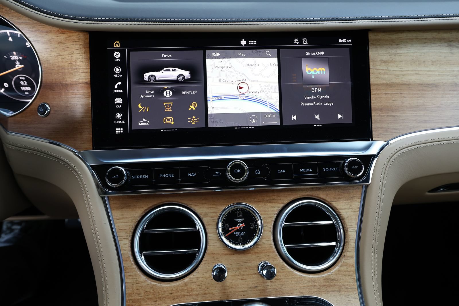 Used 2024 Bentley Continental GT Azure AWD/4WD image 27