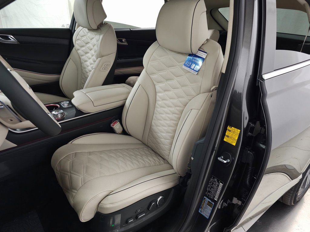 New 2026 Genesis GV80 3.5T AWD/4WD image 13