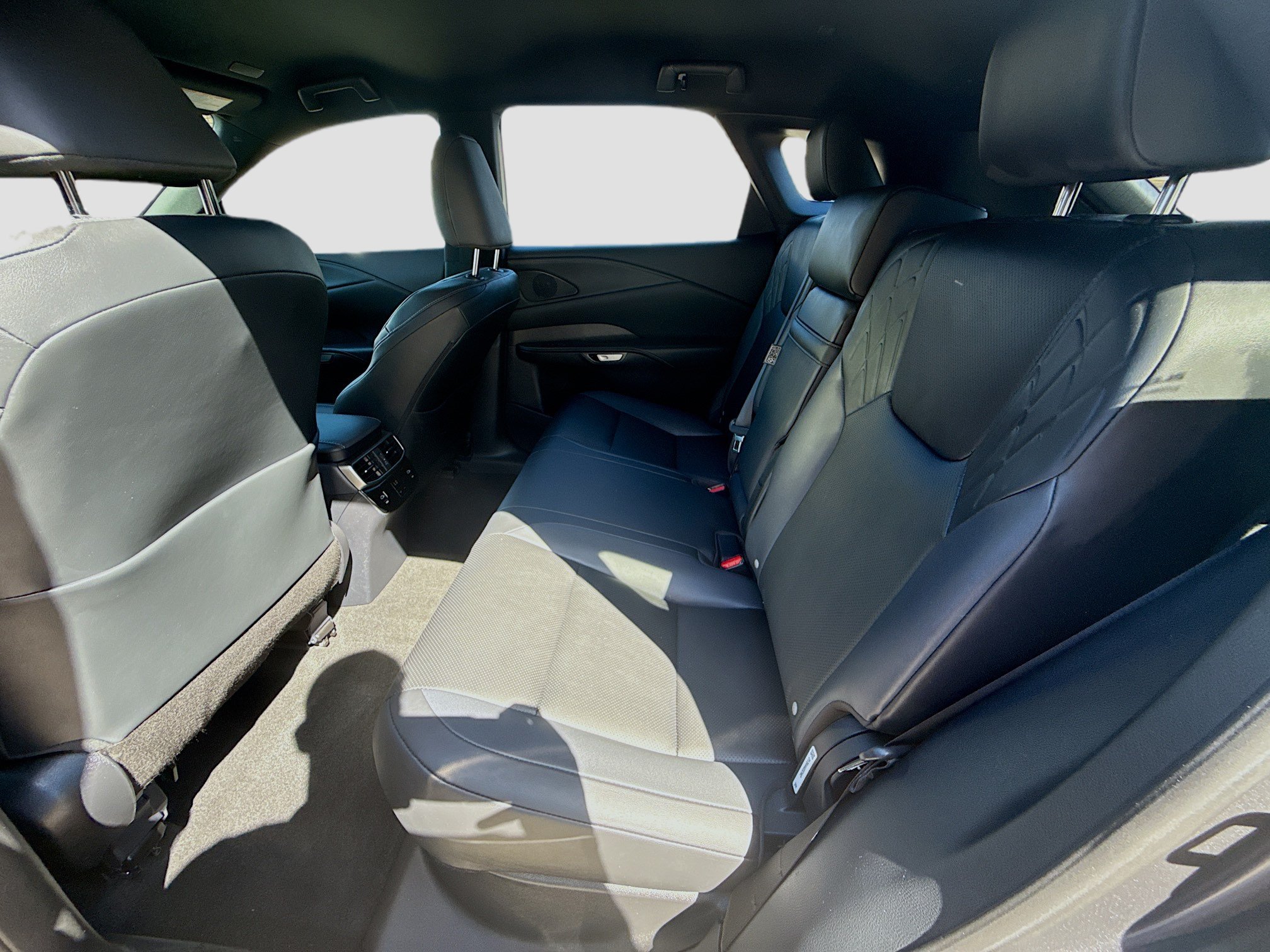 Used 2024 Lexus RX 350 FWD w/ Technology Package image 24