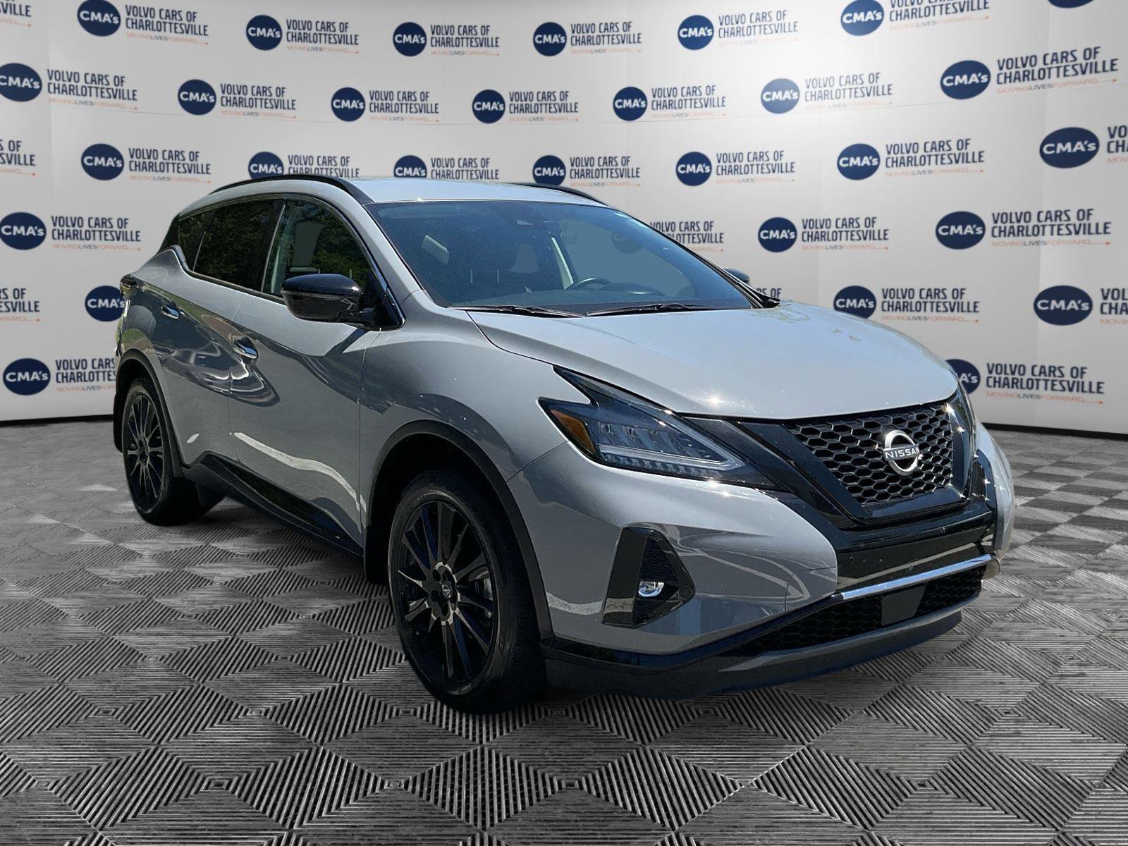Used 2023 Nissan Murano SV w/ SV Midnight Edition Package FWD image 7