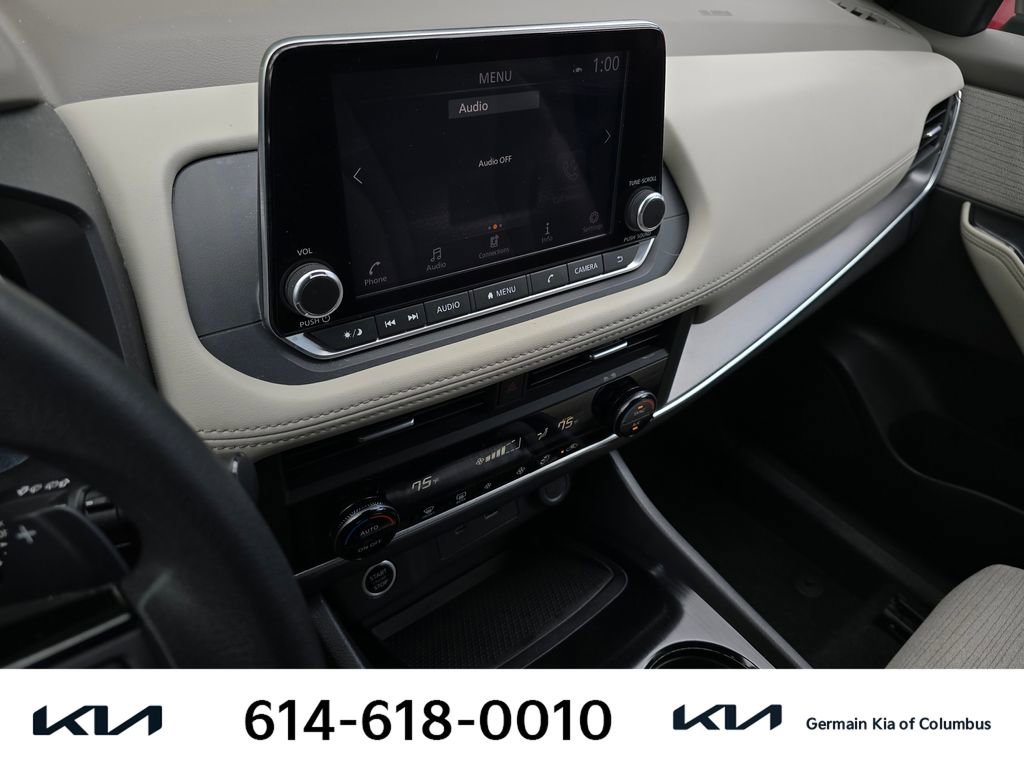Used 2023 Nissan Rogue SV AWD/4WD image 22