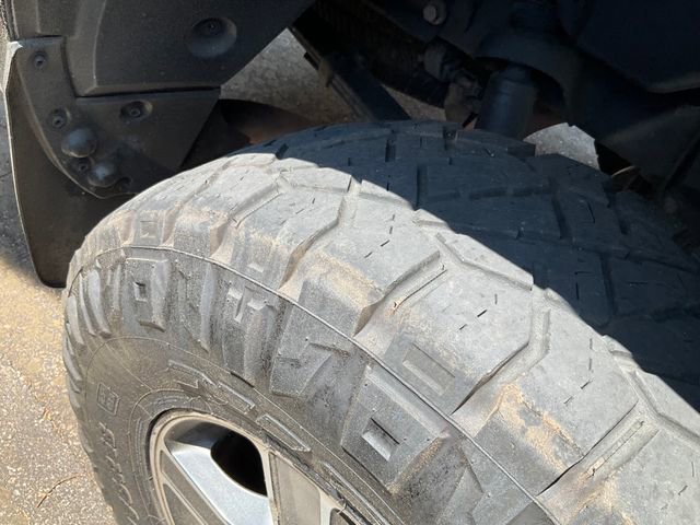 Used 2015 Toyota Tundra SR5 w/ SR5 Upgrade Package RWD image 14