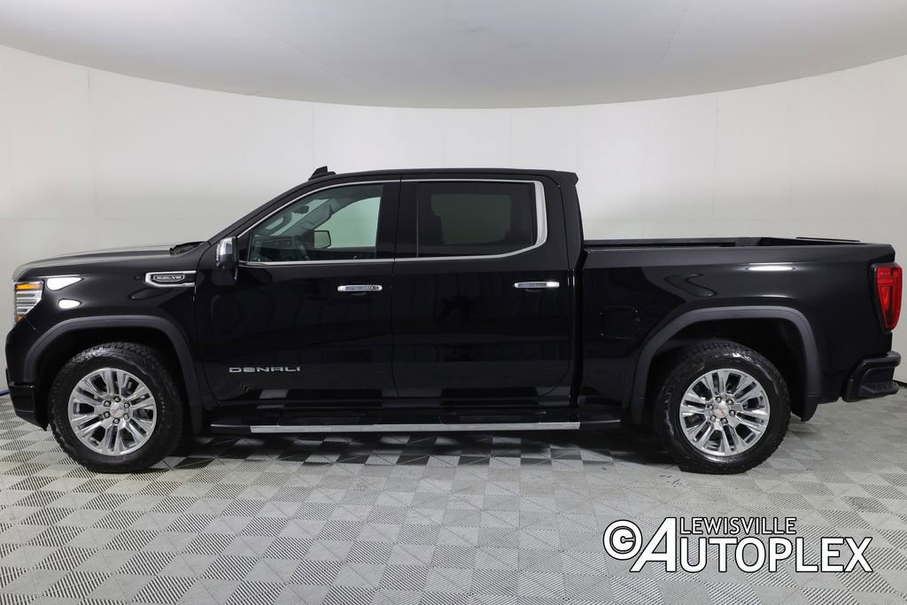 Used 2024 GMC Sierra 1500 Denali w/ Technology Package AWD/4WD image 10