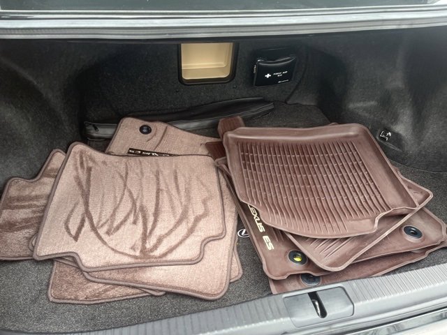 Used 2017 Lexus ES 350 image 37