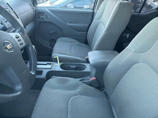 Used 2015 Nissan Frontier S image 8