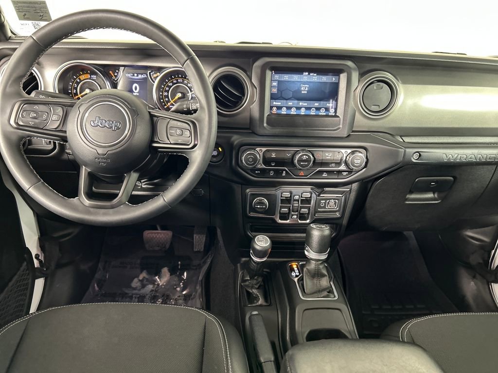 Used 2023 Jeep Wrangler Sport image 19