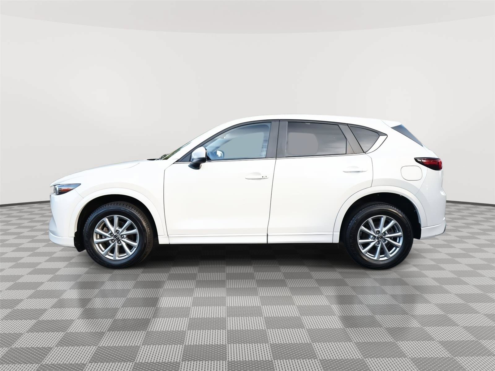 Used 2024 MAZDA CX-5 AWD 2.5 S w/ Select Package image 4