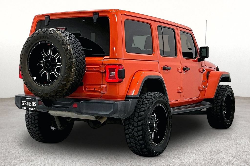Used 2020 Jeep Wrangler Unlimited Sahara w/ Uconnect 4C Nav & Sound Group AWD/4WD image 2