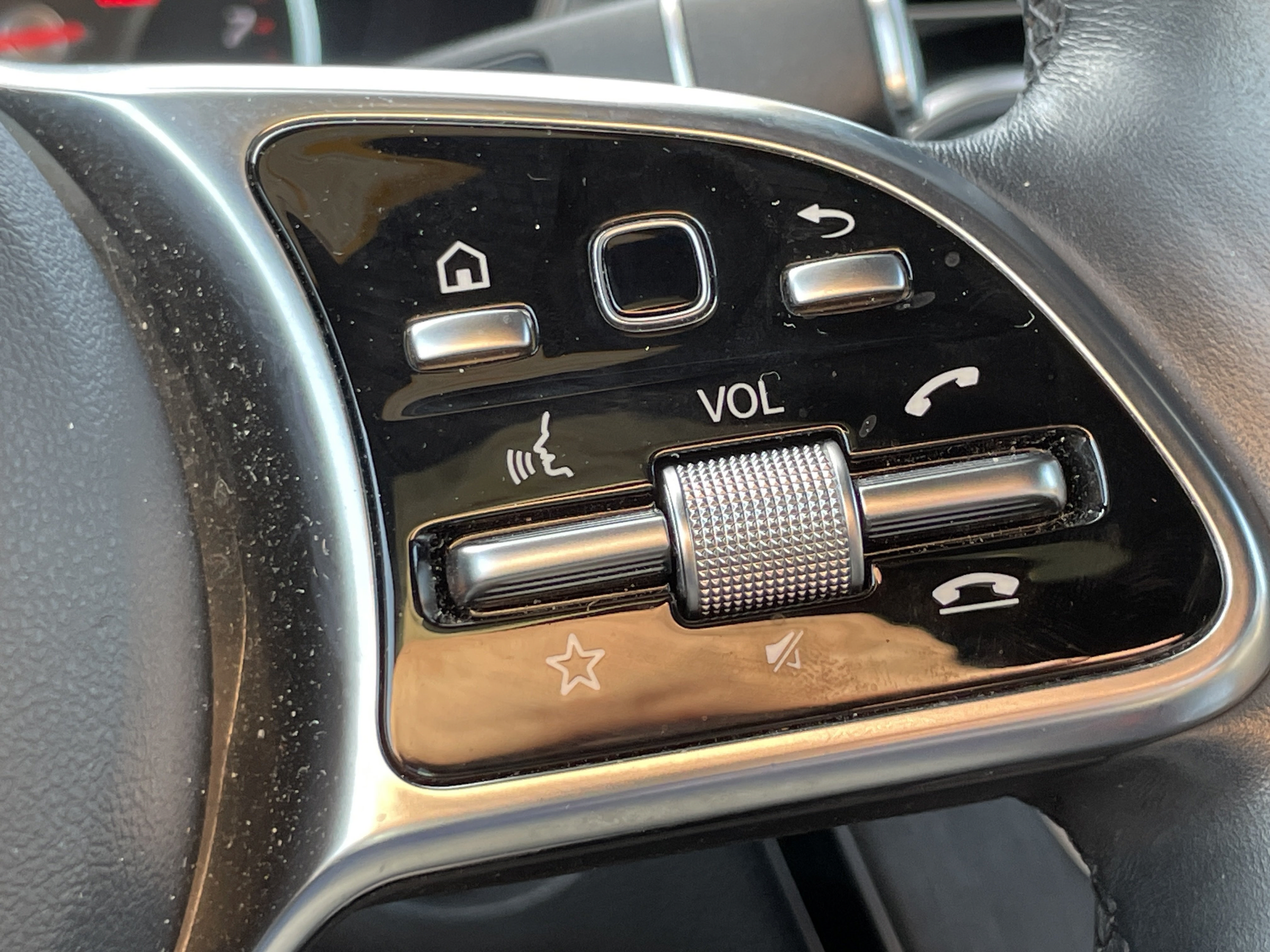 Used 2020 Mercedes-Benz GLC 300 4MATIC image 18