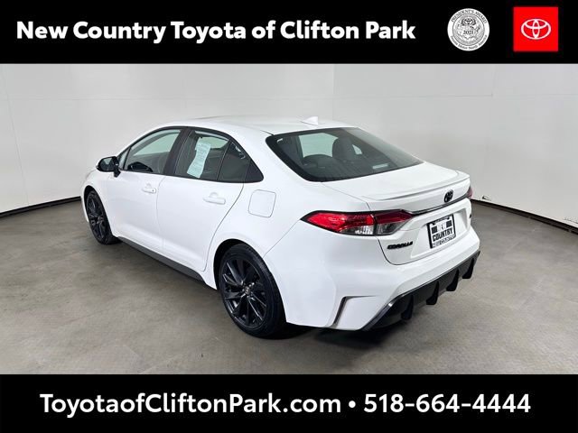 Certified 2024 Toyota Corolla SE w/ SE Premium Package image 5