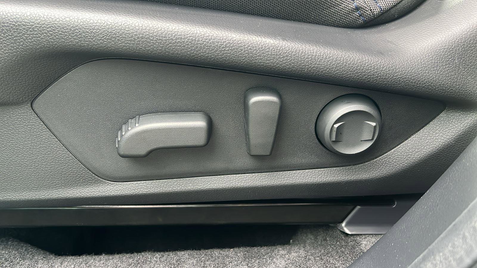 New 2026 Subaru Forester Premium AWD/4WD image 11