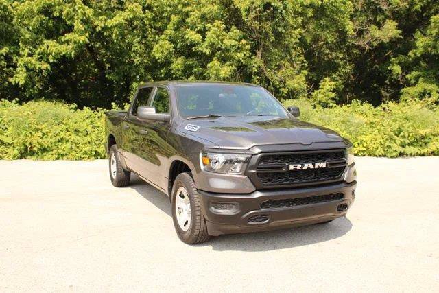 Used 2023 RAM 1500 Tradesman AWD/4WD image 2