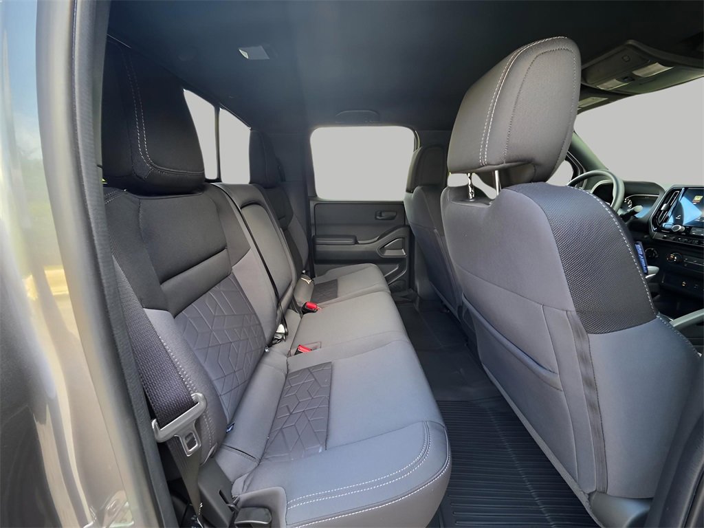 New 2026 Nissan Frontier SV image 9