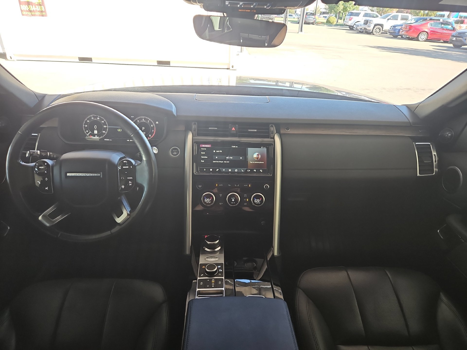 Used 2019 Land Rover Discovery HSE AWD/4WD image 8