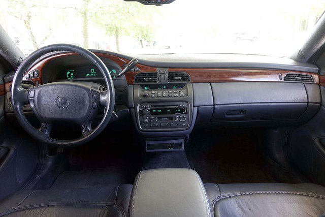 Used 2001 Cadillac De Ville Limousine FWD image 9