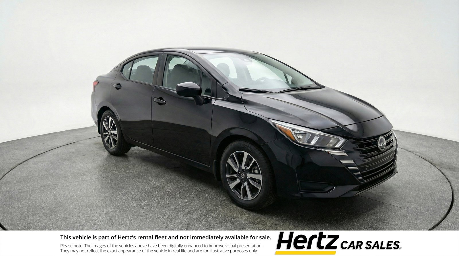 Used 2025 Nissan Versa SV image 1