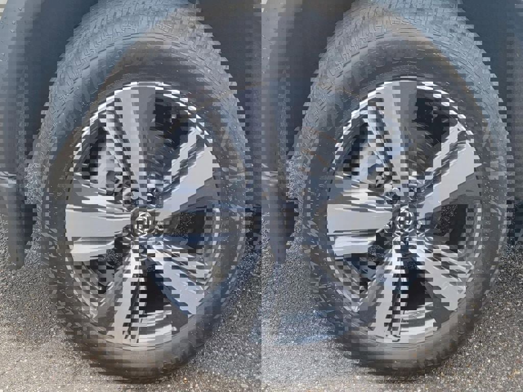 Used 2023 Nissan Rogue SL w/ SL Premium Package AWD/4WD image 9