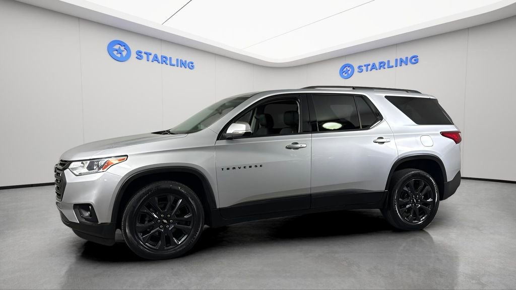Used 2021 Chevrolet Traverse RS image 2