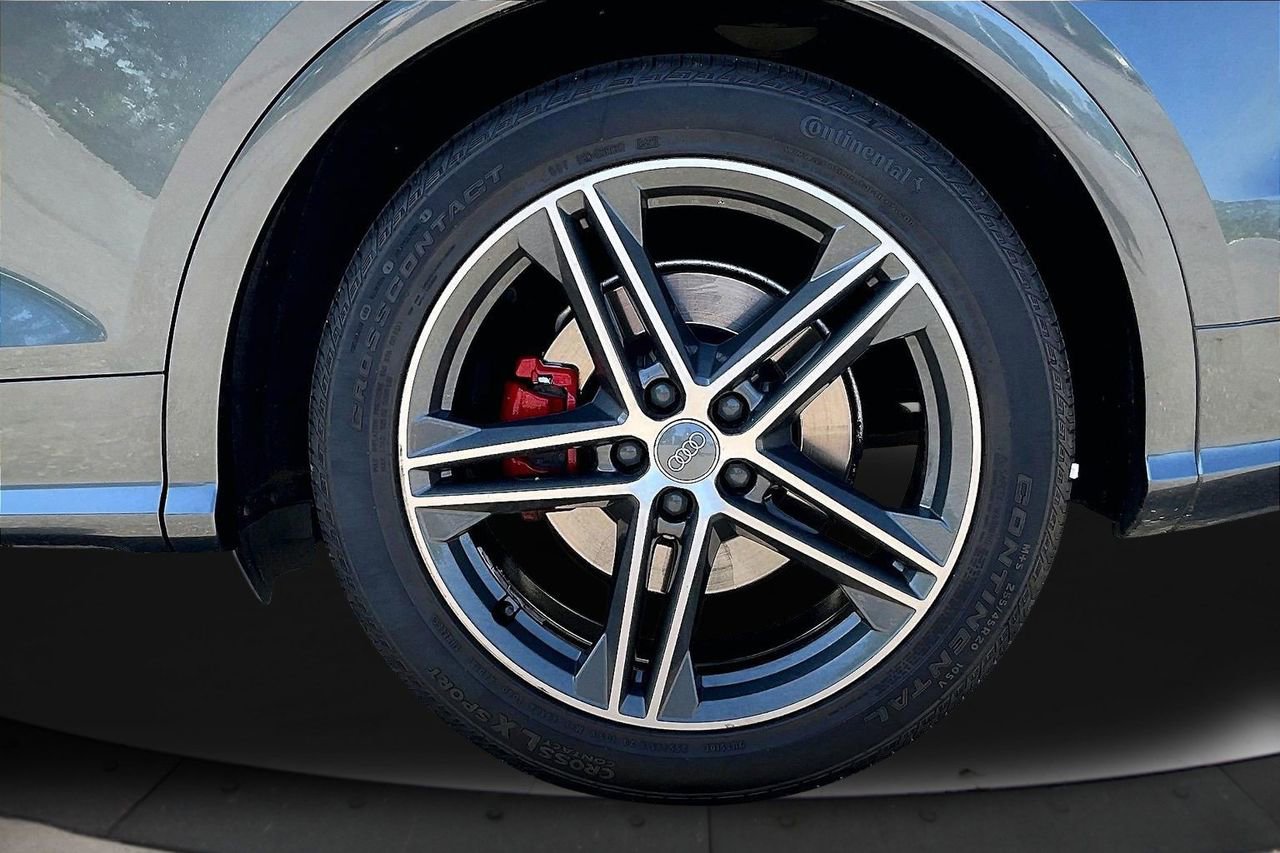 Used 2020 Audi SQ5 Premium Plus image 37