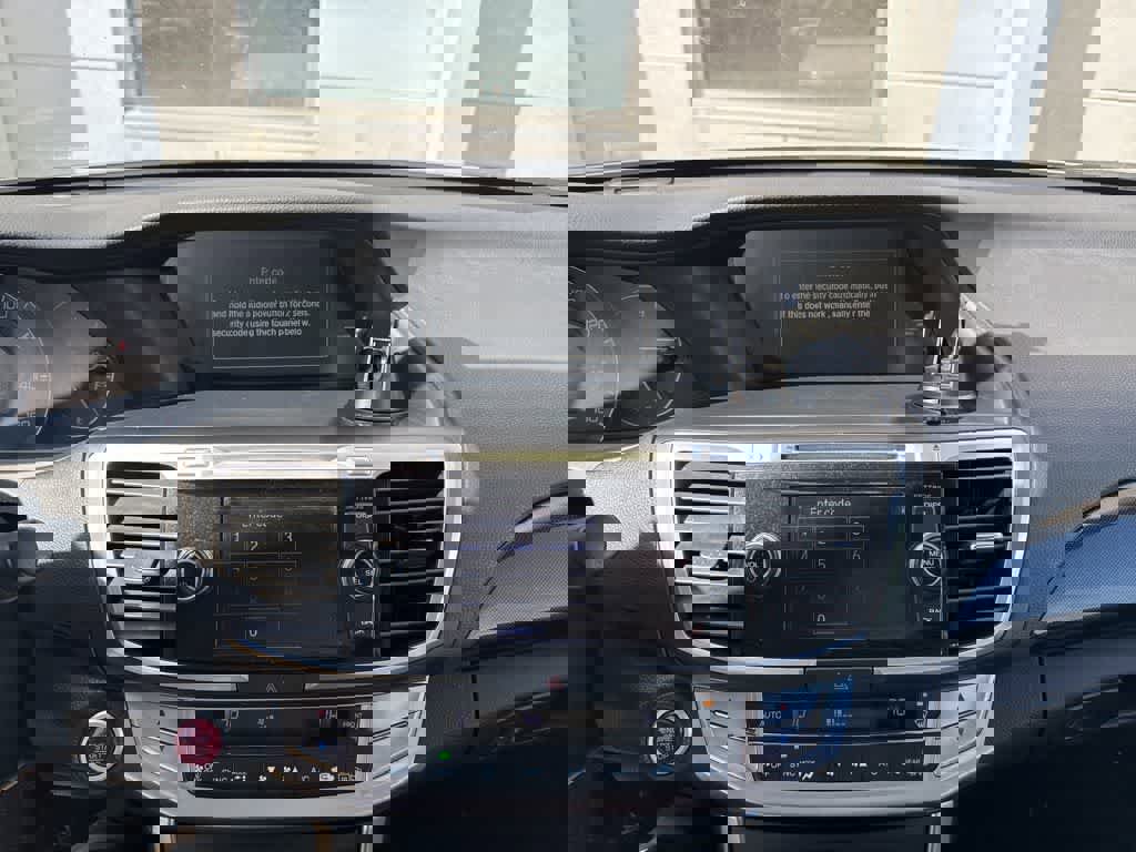 Used 2015 Honda Accord EX-L image 24