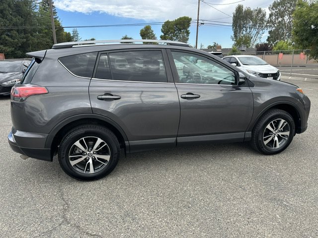 Used 2017 Toyota RAV4 XLE w/ Plus Extra Value Package AWD/4WD image 13