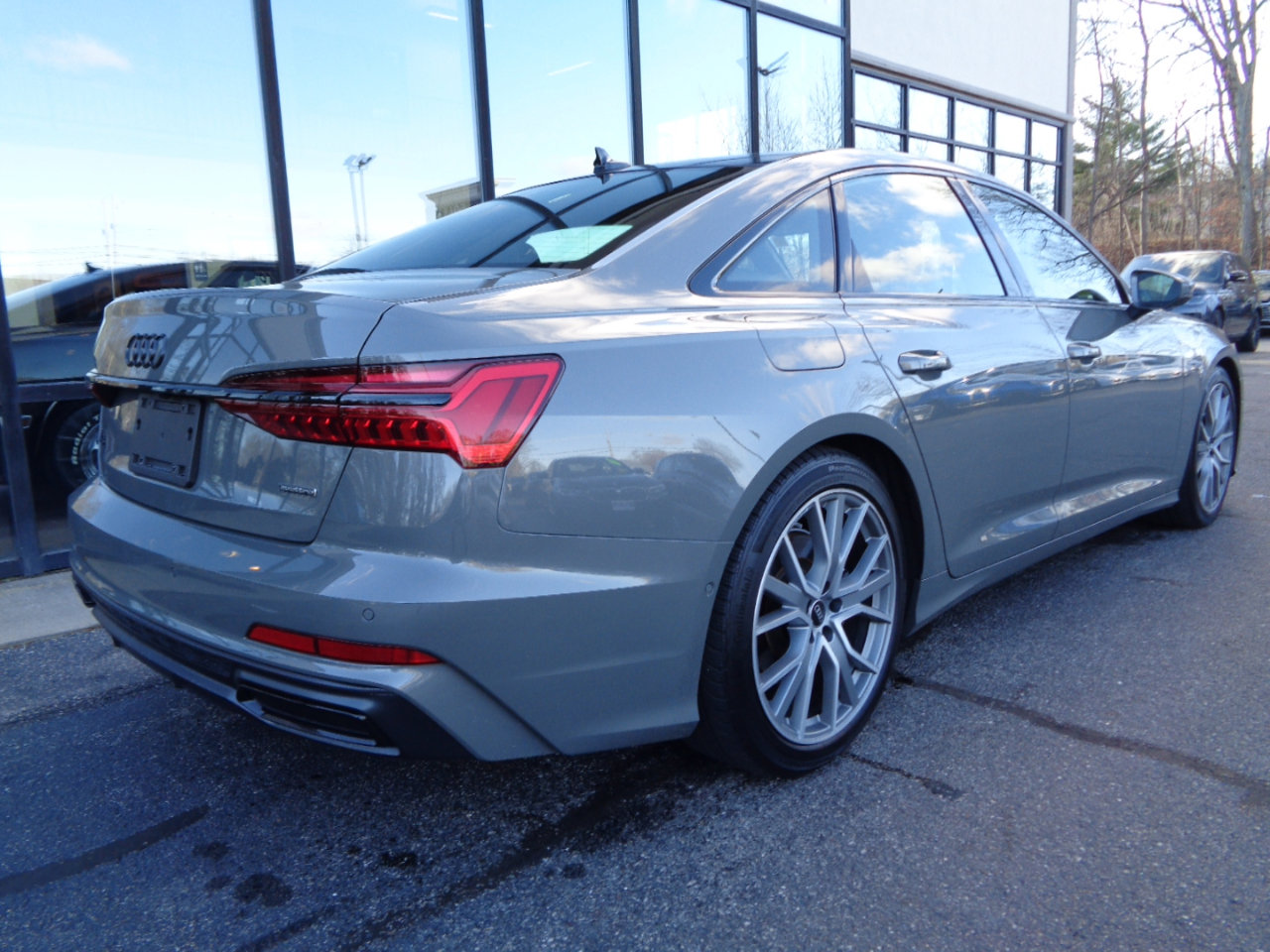 Used 2023 Audi A6 Premium Plus image 5