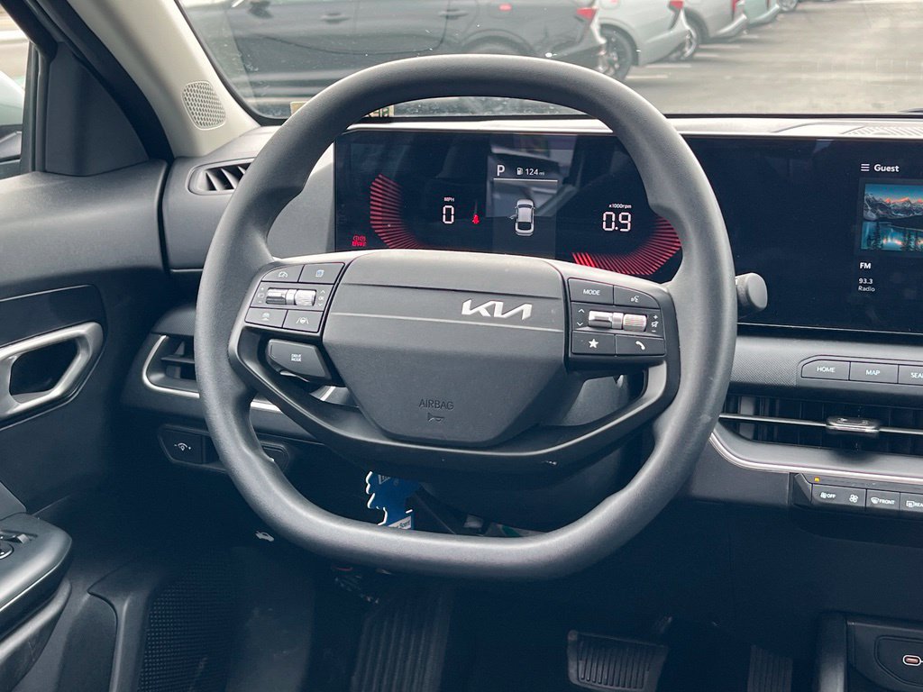 Certified 2025 Kia K4 FWD image 15