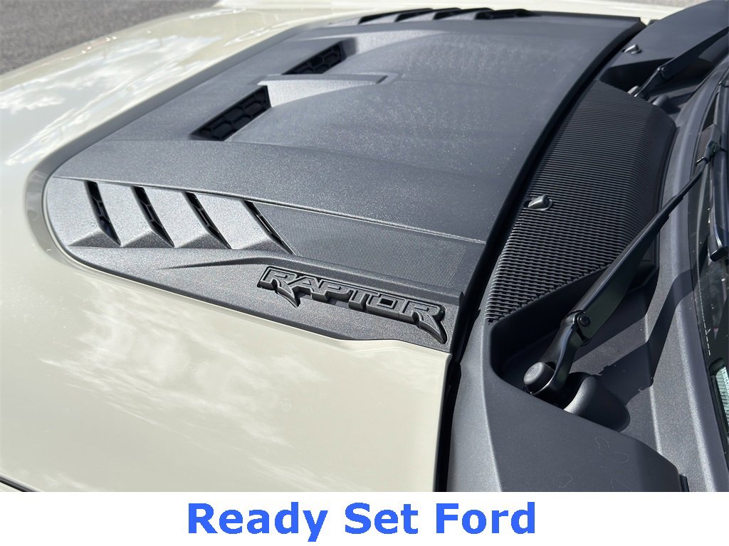 New 2025 Ford Bronco Raptor image 38