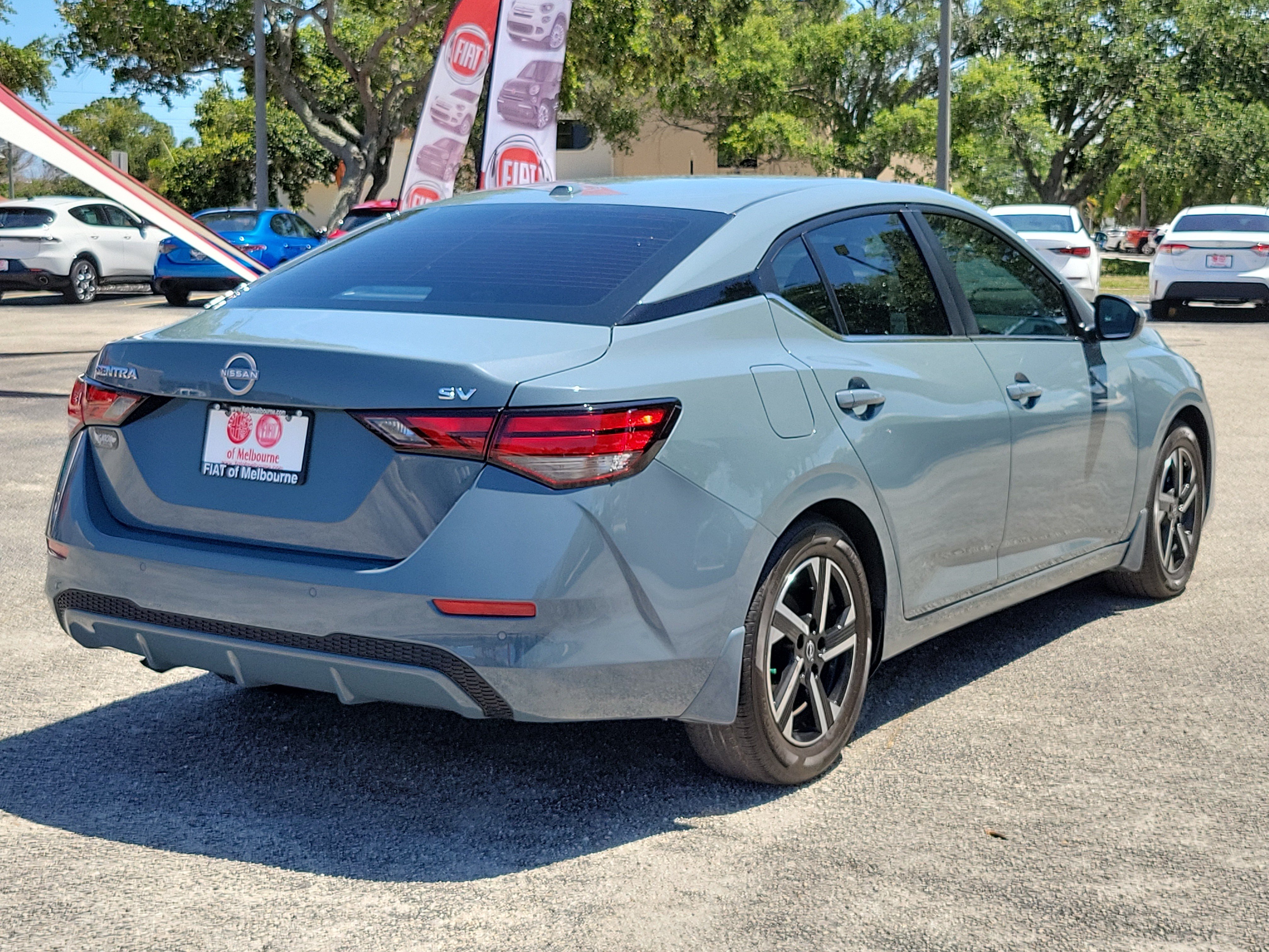 Used 2024 Nissan Sentra SV FWD image 4