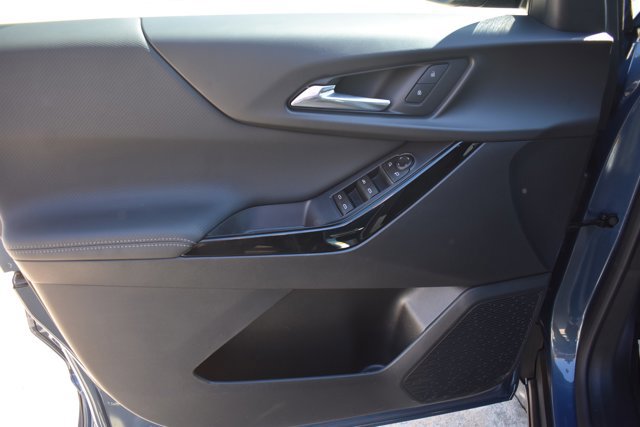 New 2026 Chevrolet Equinox LT image 11