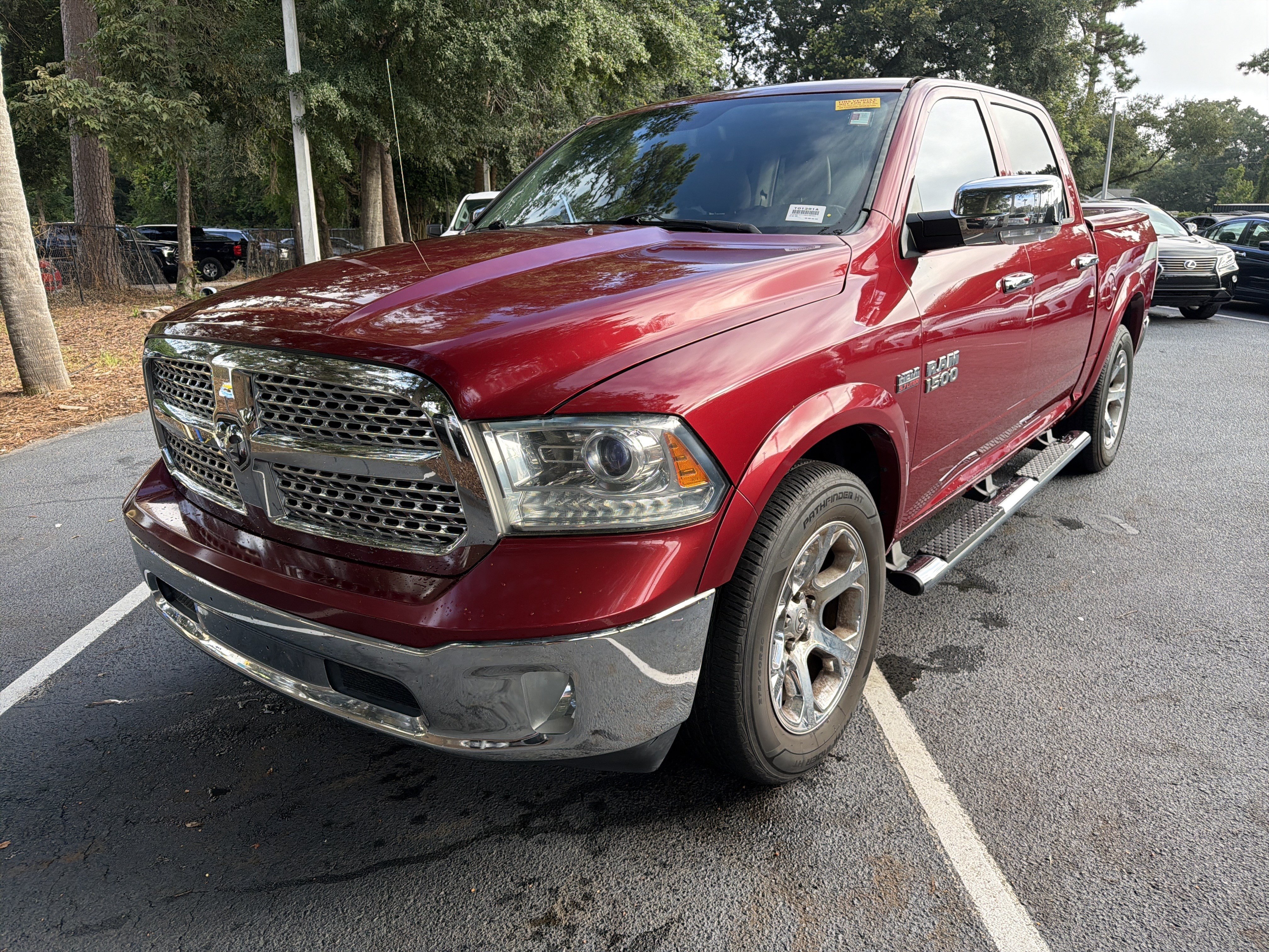 Used 2014 RAM 1500 Laramie w/ Convenience Group AWD/4WD image 5