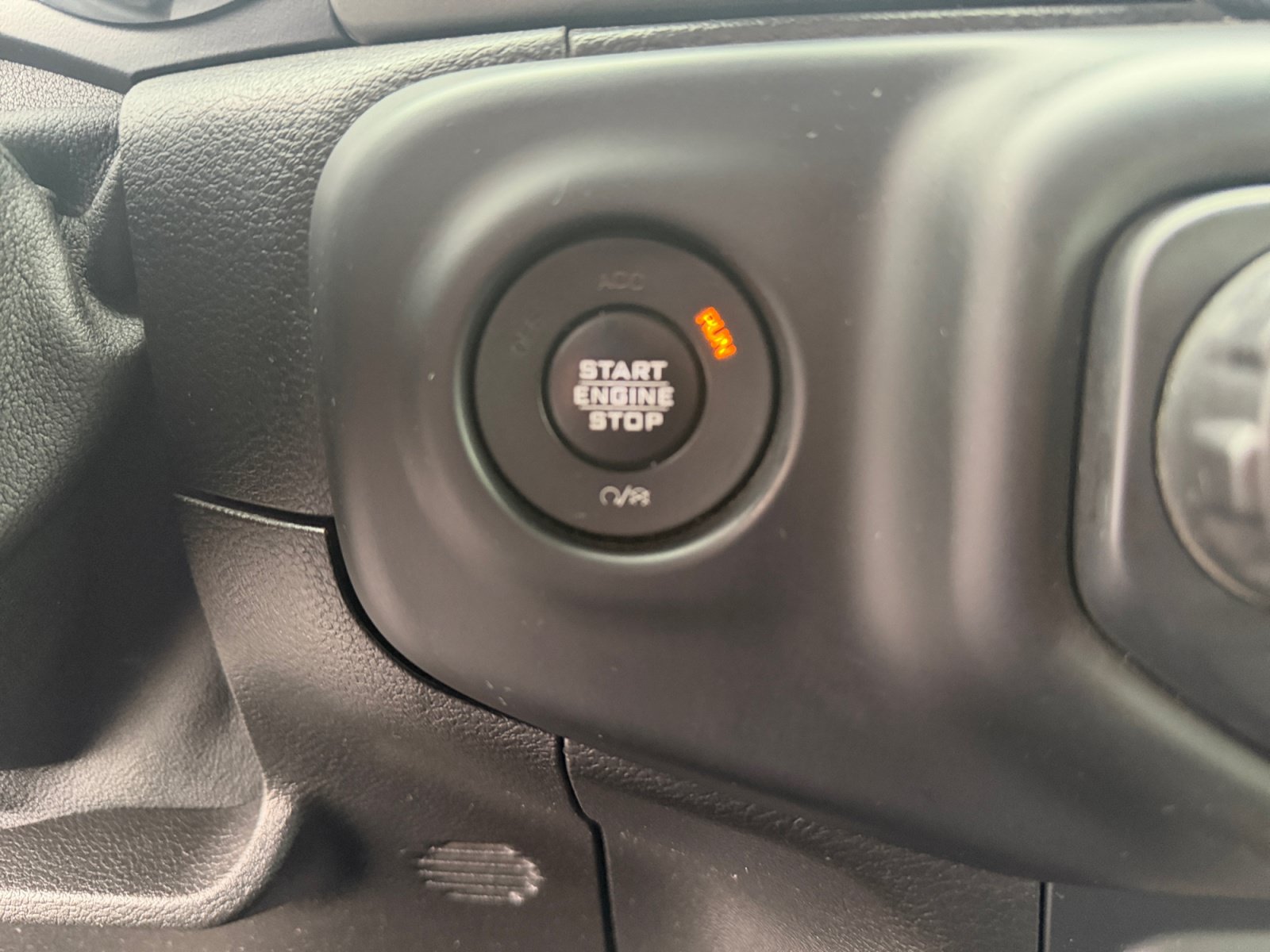Used 2019 Jeep Wrangler Unlimited Sport S AWD/4WD image 19
