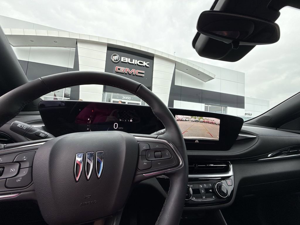 Certified 2024 Buick Envista Sport Touring w/ Convenience I Package FWD image 27