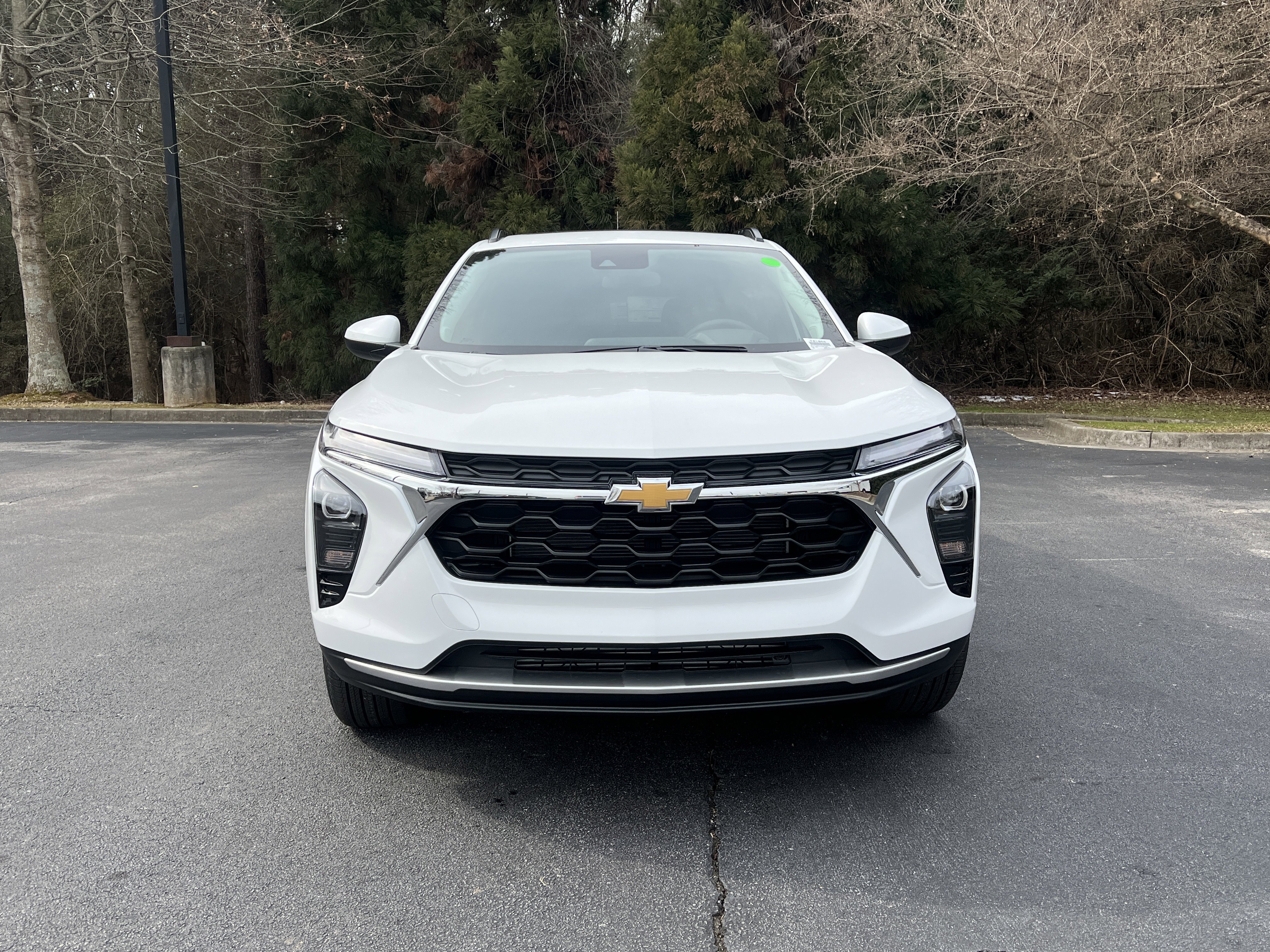New 2026 Chevrolet Trax LT w/ Sunroof Package video 2