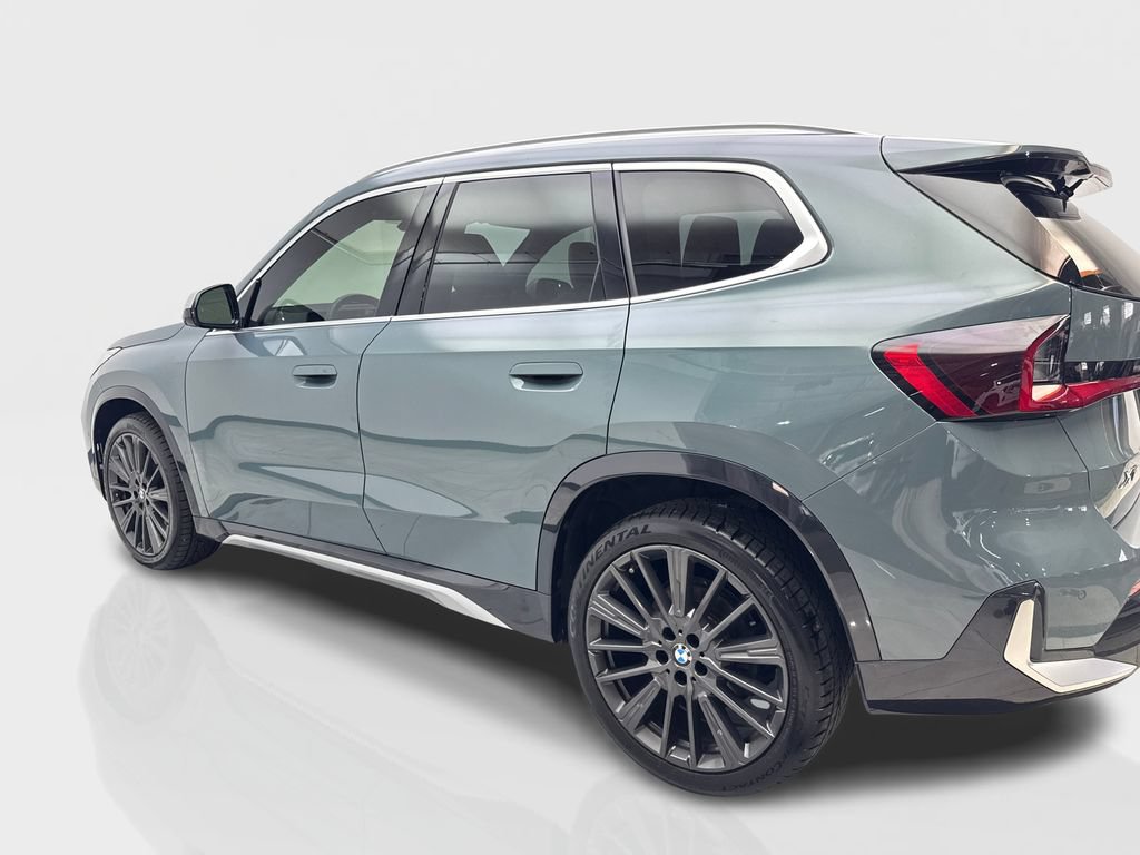 Used 2023 BMW X1 xDrive28i w/ Premium Package AWD/4WD image 14