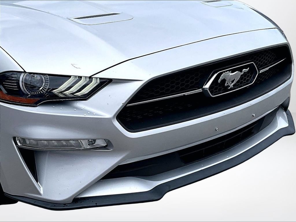 Used 2019 Ford Mustang Premium w/ Equipment Group 201A RWD image 29