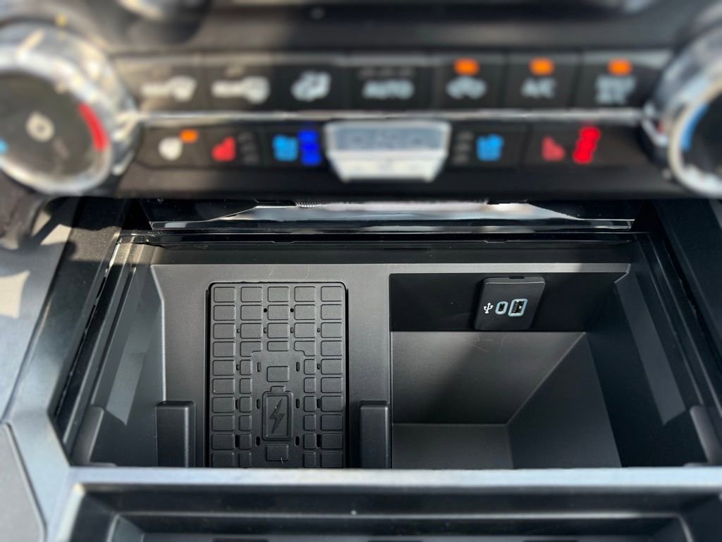 New 2026 Ford F350 Lariat w/ Lariat Premium Package image 27