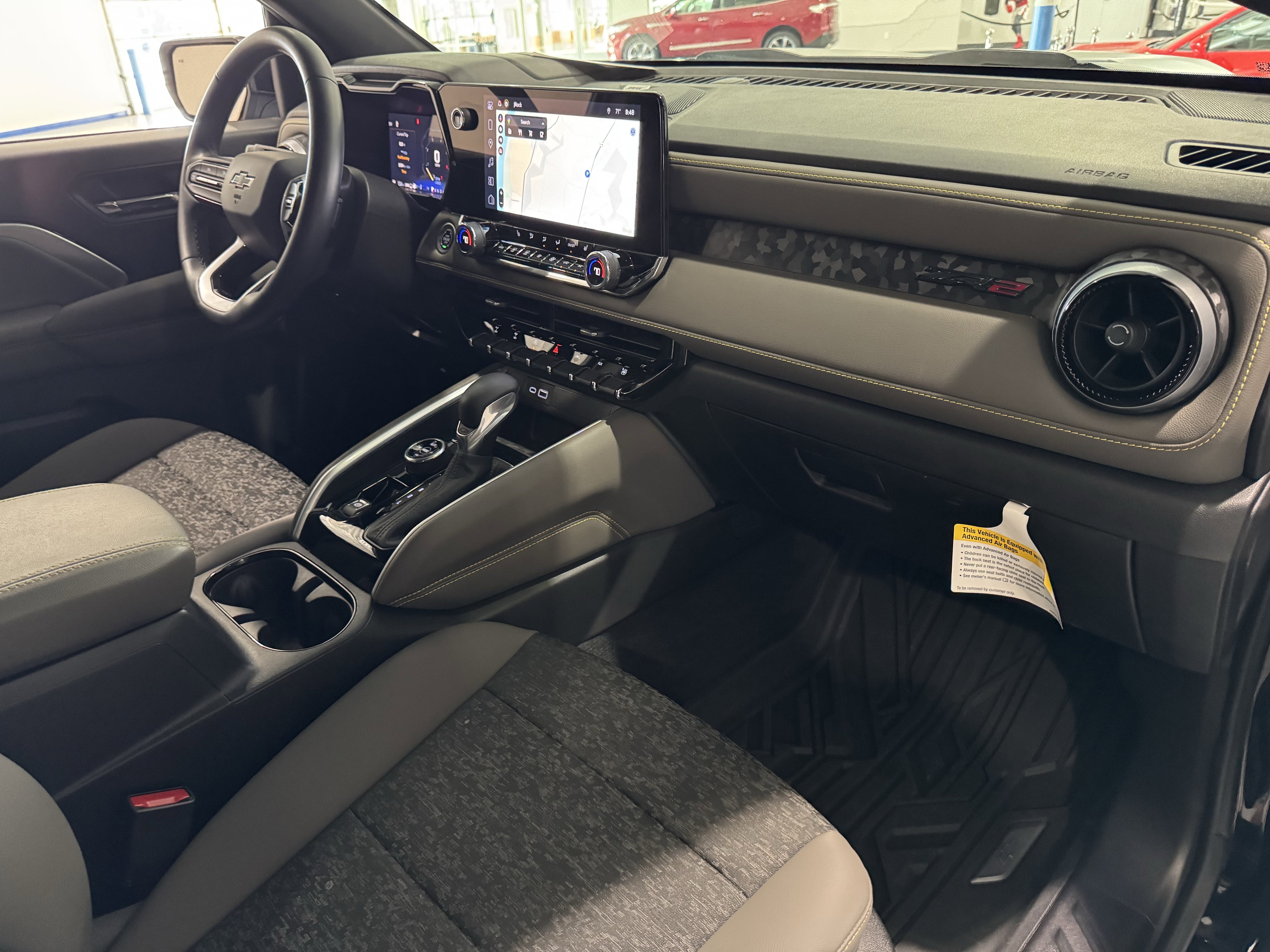 Used 2024 Chevrolet Colorado ZR2 w/ Technology Package image 37