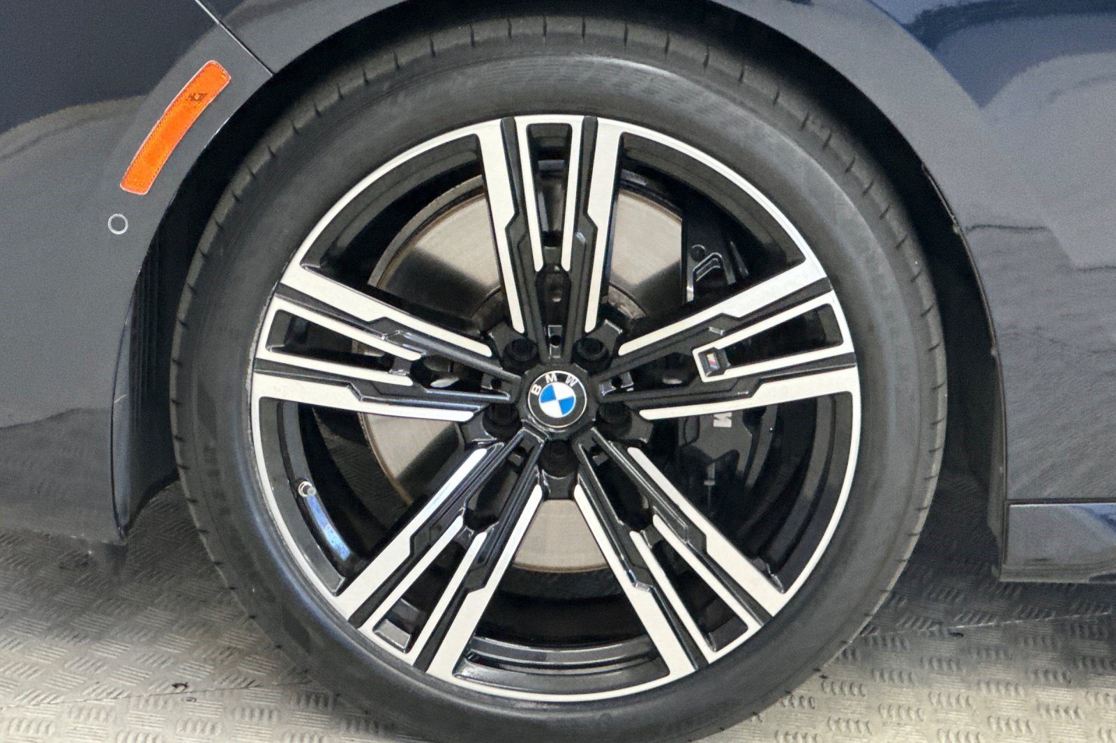 Certified 2023 BMW 740i RWD image 11