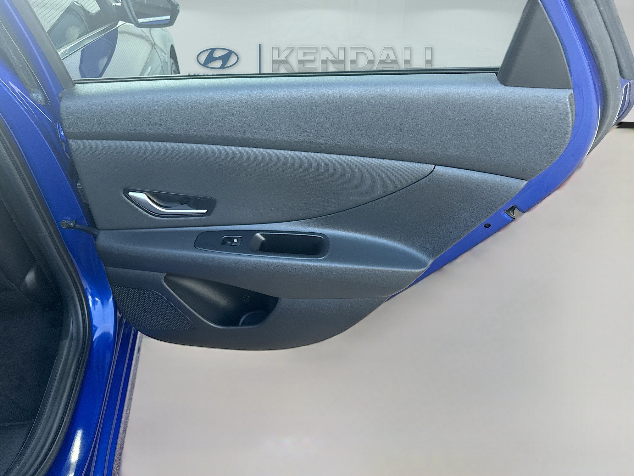Used 2024 Hyundai Elantra Limited FWD image 27