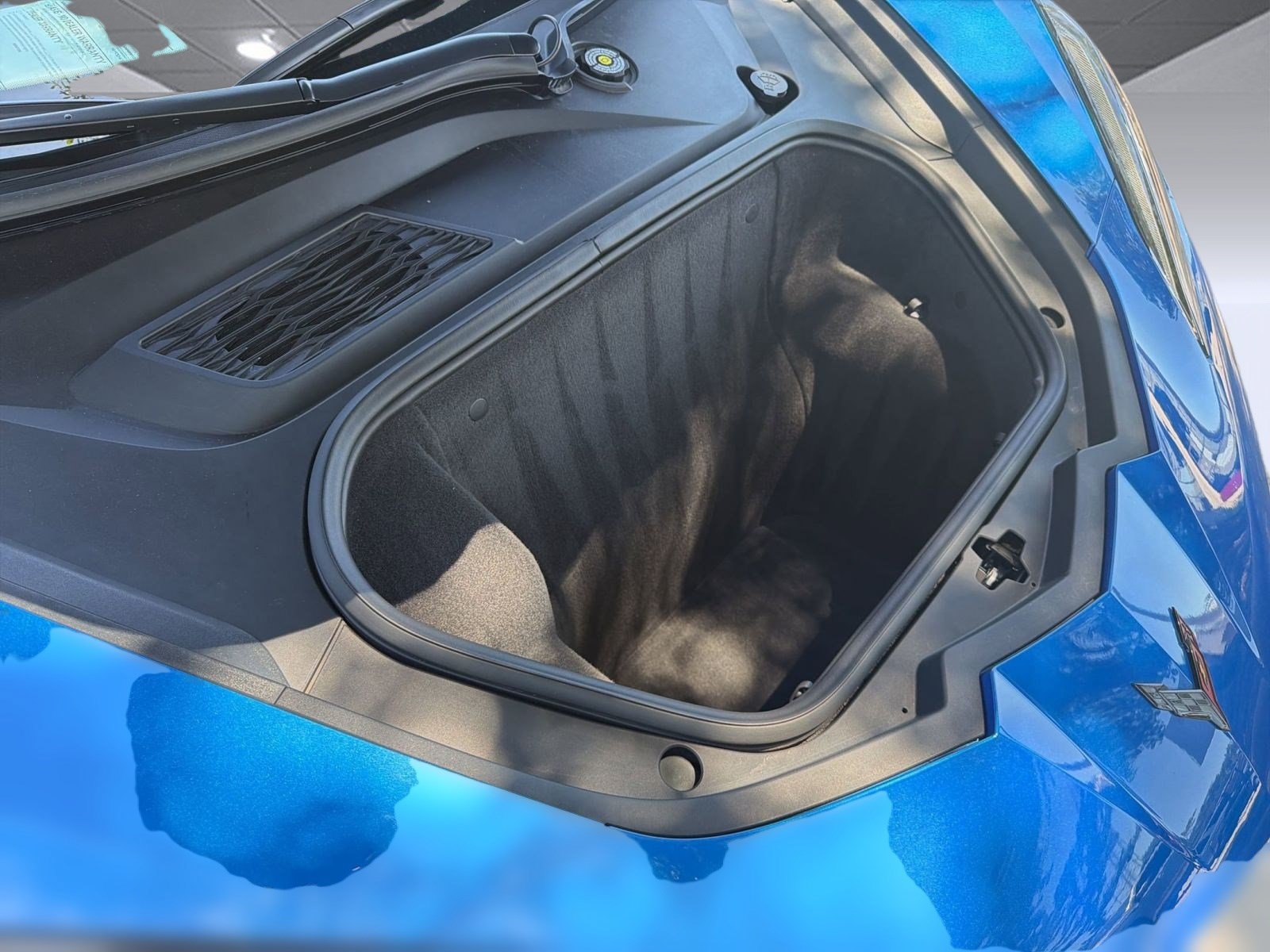 Certified 2025 Chevrolet Corvette Stingray Premium Conv w/ Z51 Performance Package RWD image 28