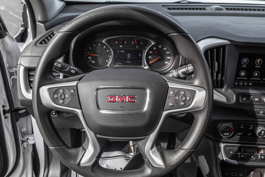 Used 2023 GMC Terrain SLE w/ Driver Convenience Package FWD image 24