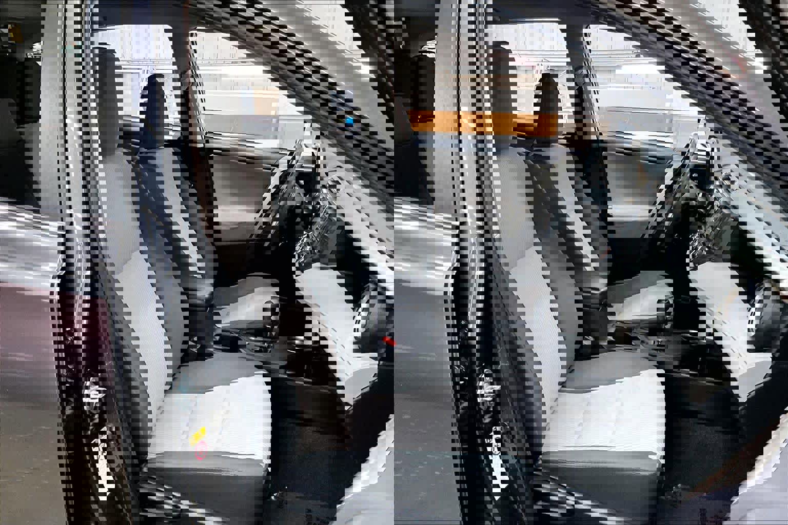 Used 2015 Toyota RAV4 LE image 10