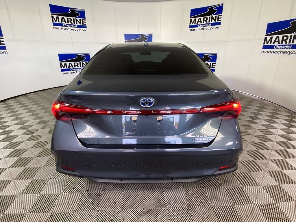 Used 2022 Toyota Avalon XLE FWD image 17