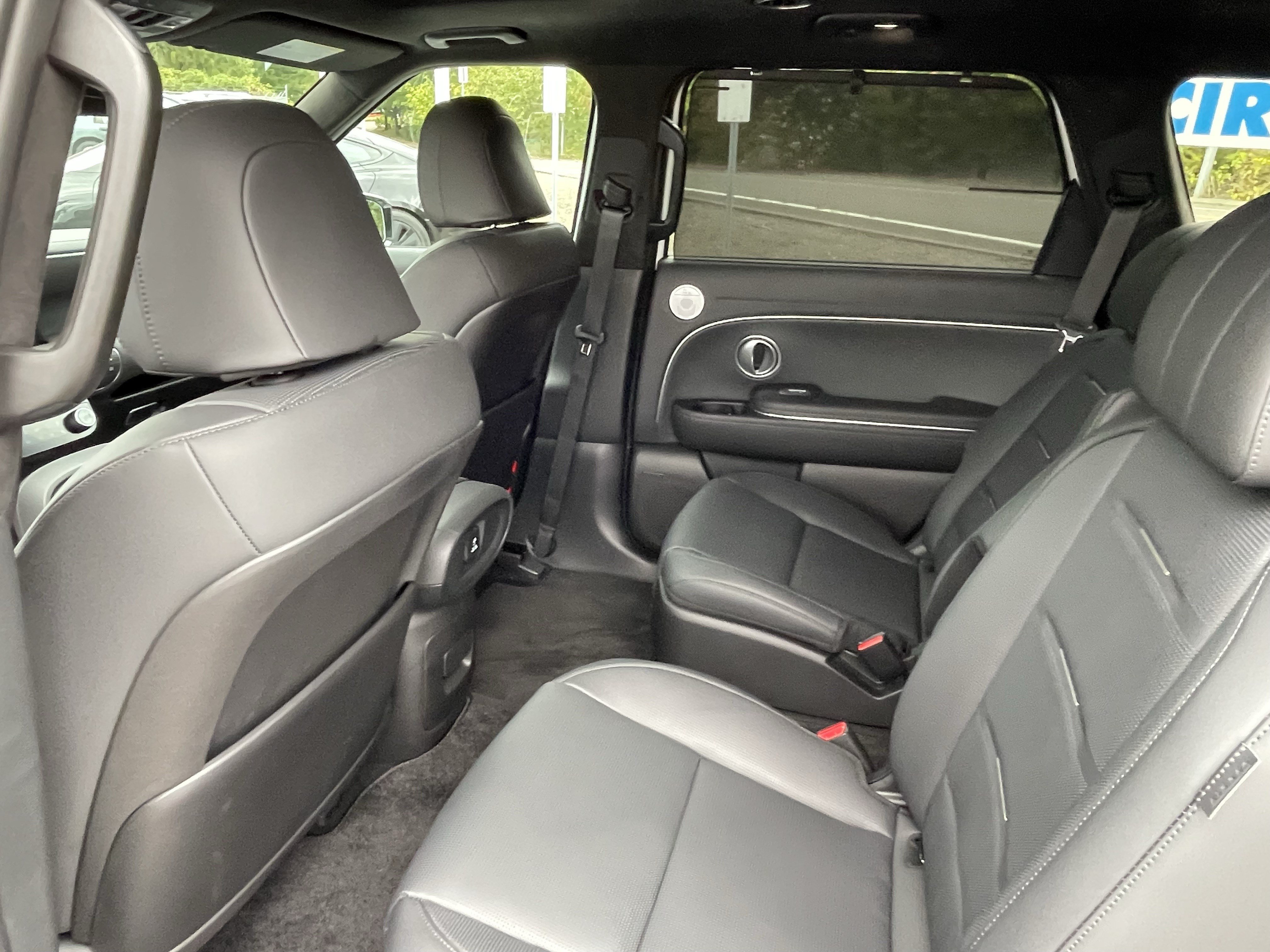 Used 2026 Hyundai Palisade Calligraphy AWD/4WD image 13