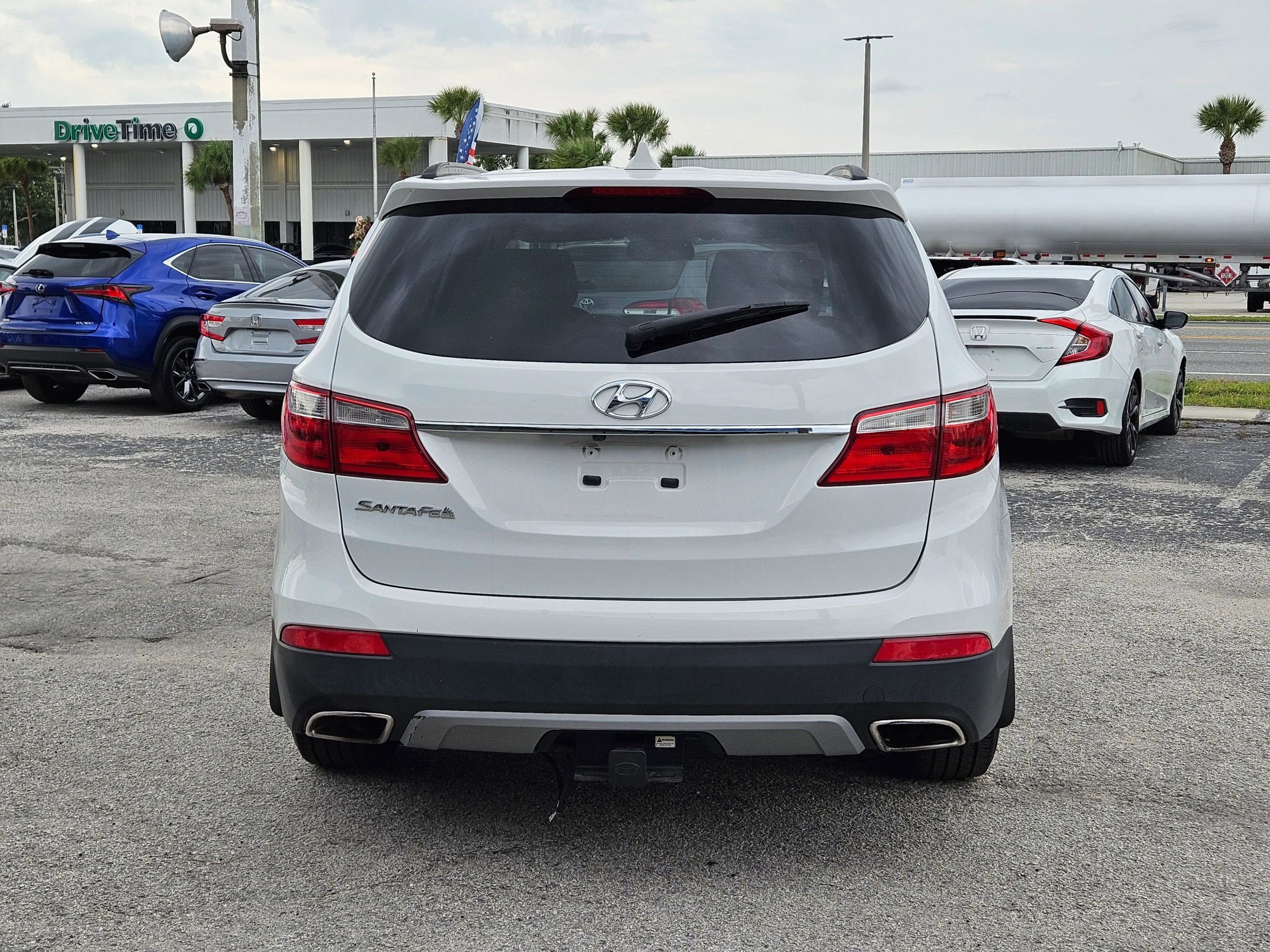 Used 2014 Hyundai Santa Fe GLS FWD image 7